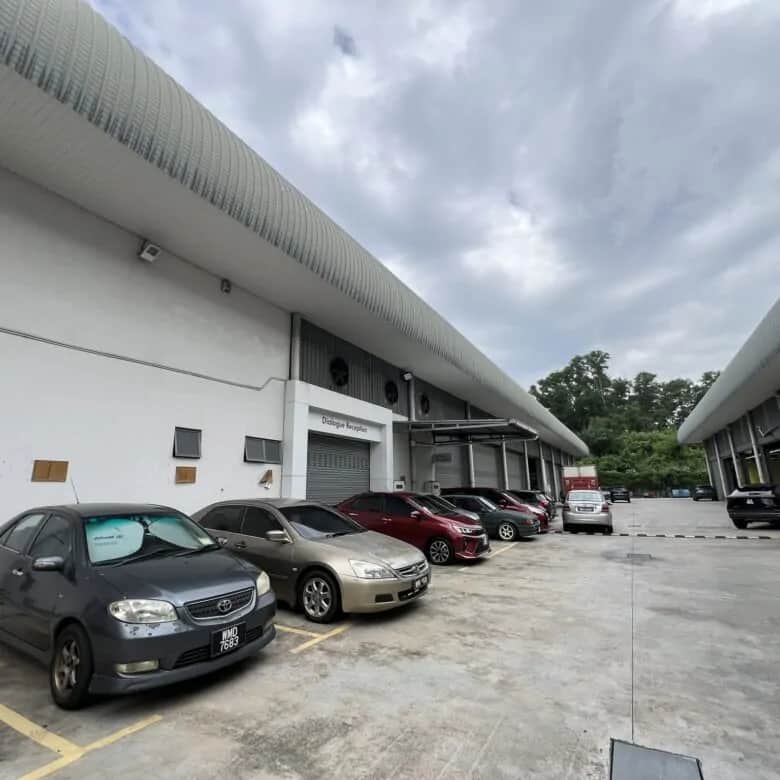 Car Showroom for Rent in Balakong (Cheras), Selangor 3