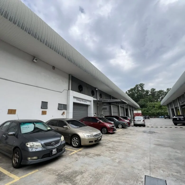 Car Showroom for Rent in Balakong (Cheras), Selangor - 3