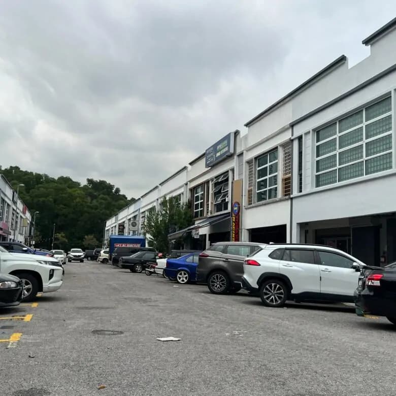 Ground Floor Shoplot for Rent in Taman Dutamas Balakong, Cheras - 3
