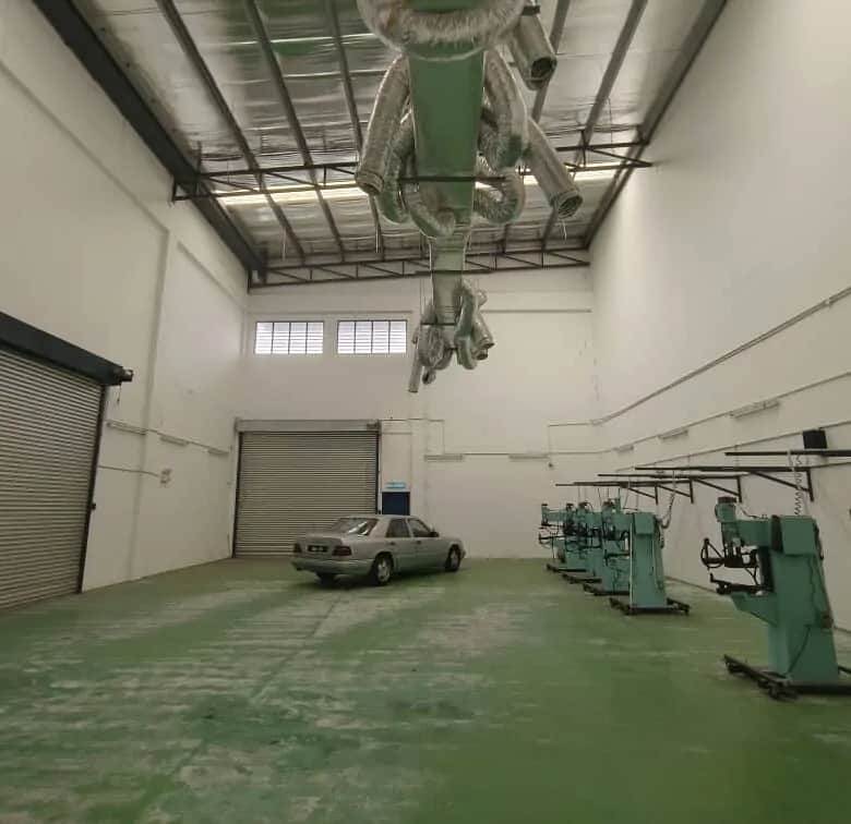 2.5 Storey Semi-D Factory for Sale in Beranang, Selangor 2
