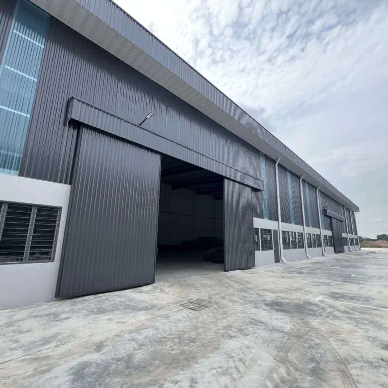 Semi-D Factory for Sale in Serenia City, Sepang (1.05 Acres) - 7